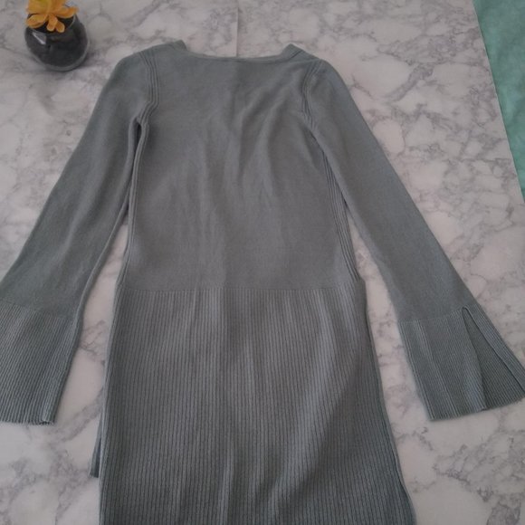 Free People slate grey V neck sweater tunic size X - Picture 6 of 8